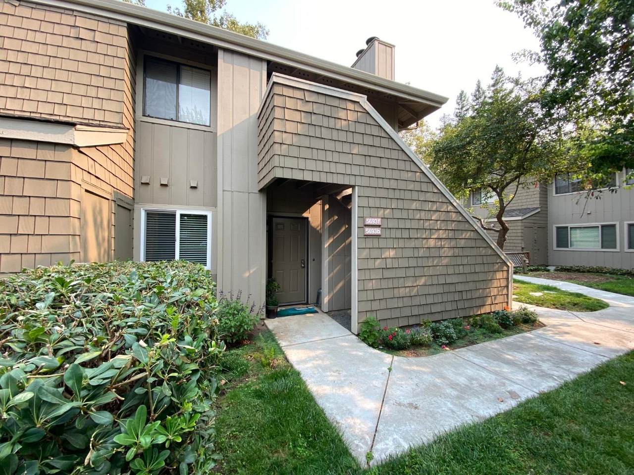 5693 Makati Cir B - Photo 1