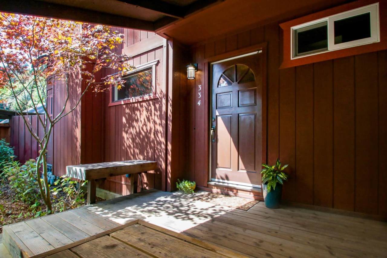 334 Walnut Ave 334 - Photo 1