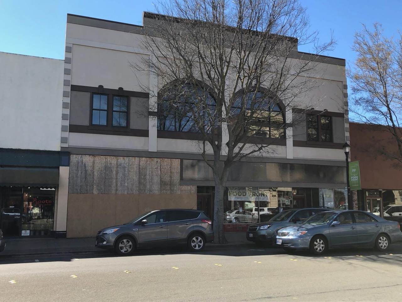 514 Main St - Photo 1