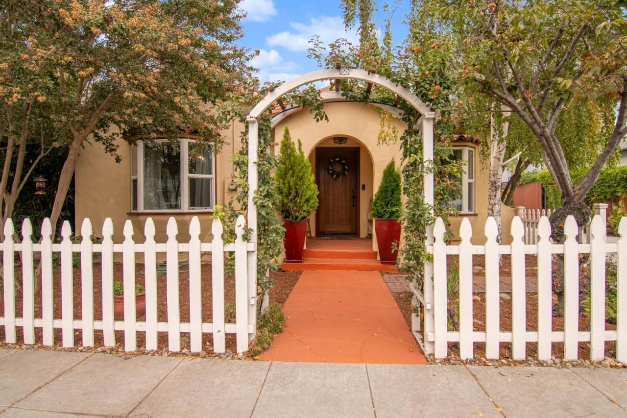 845 Minnesota Ave - Photo 1