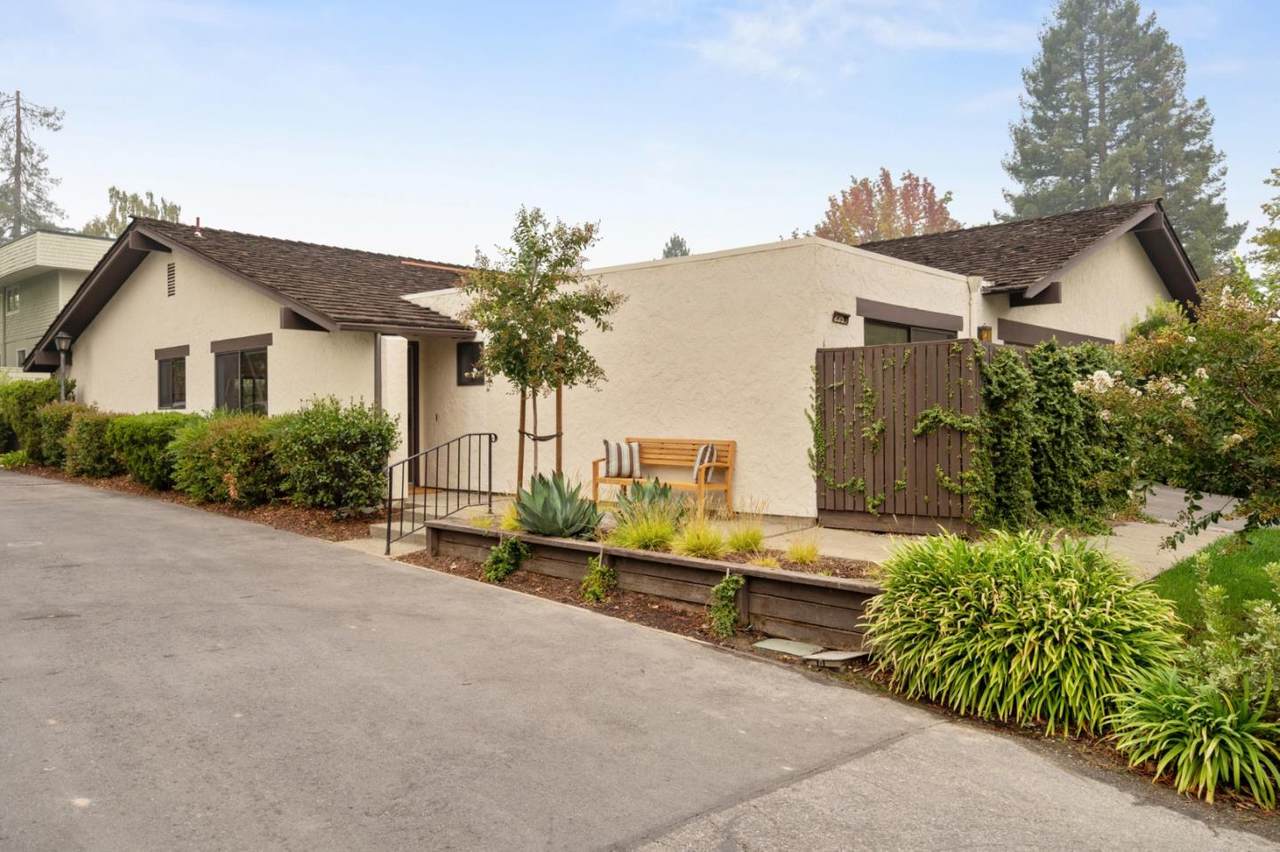 2357 Sharon Oaks Dr - Photo 1