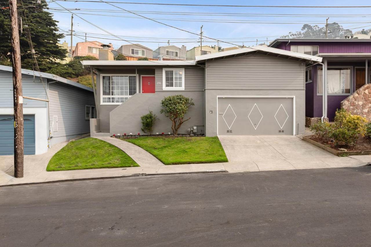 191 Canyon Dr - Photo 1