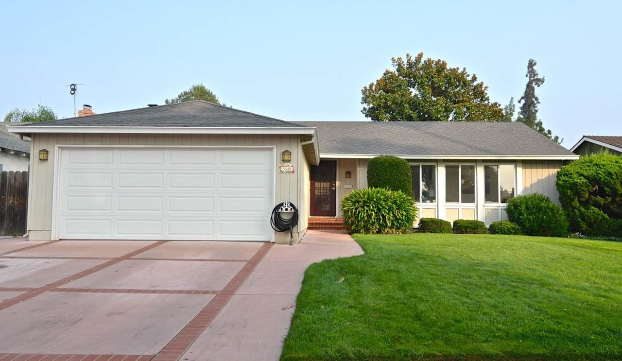 5548 Sunny Oaks Dr - Photo 1