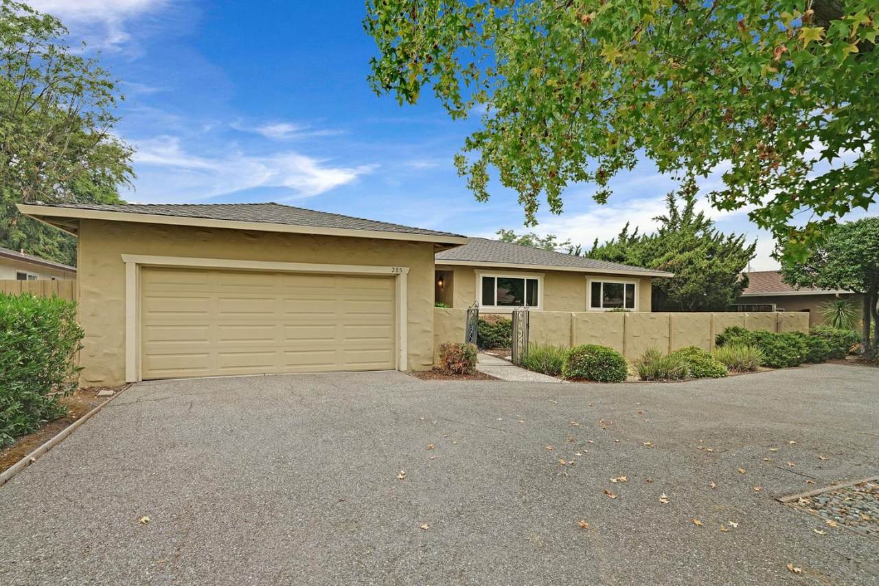 285 Belblossom Way - Photo 1