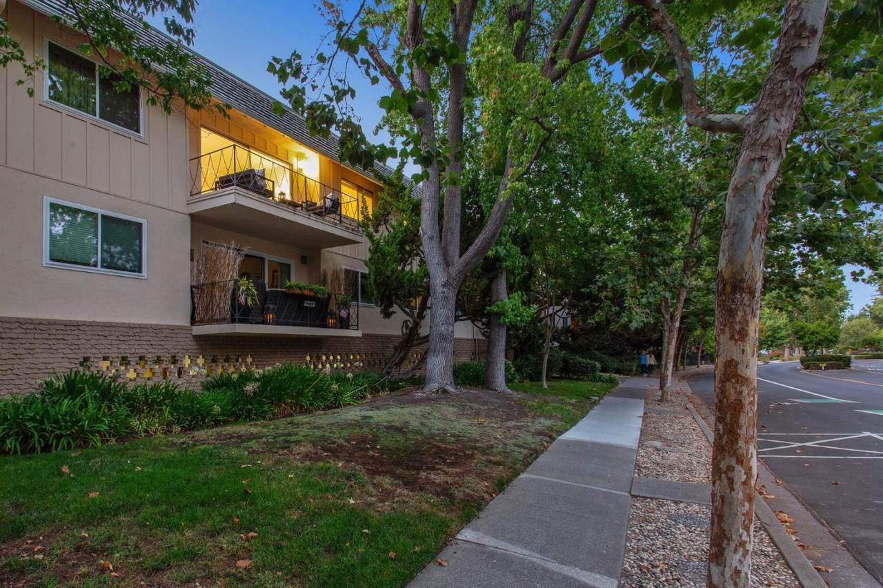 21 Willow Rd 28 - Photo 1