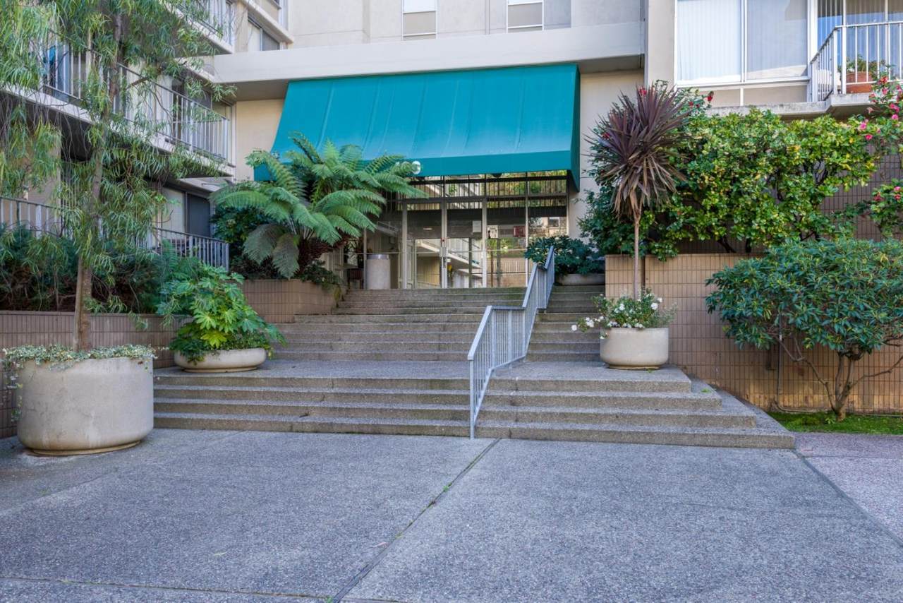 400 Davey Glen Rd 4721 - Photo 1