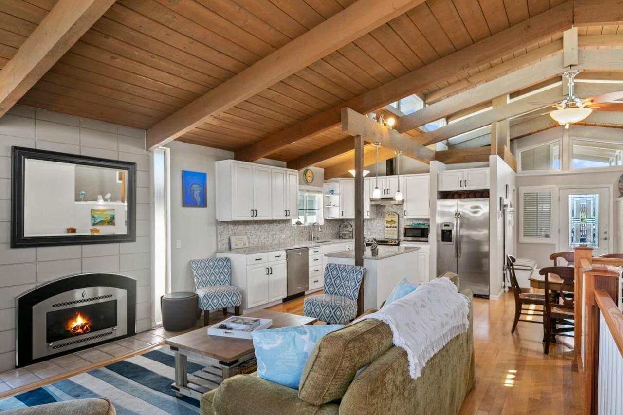 141 Spray Ave - Photo 1
