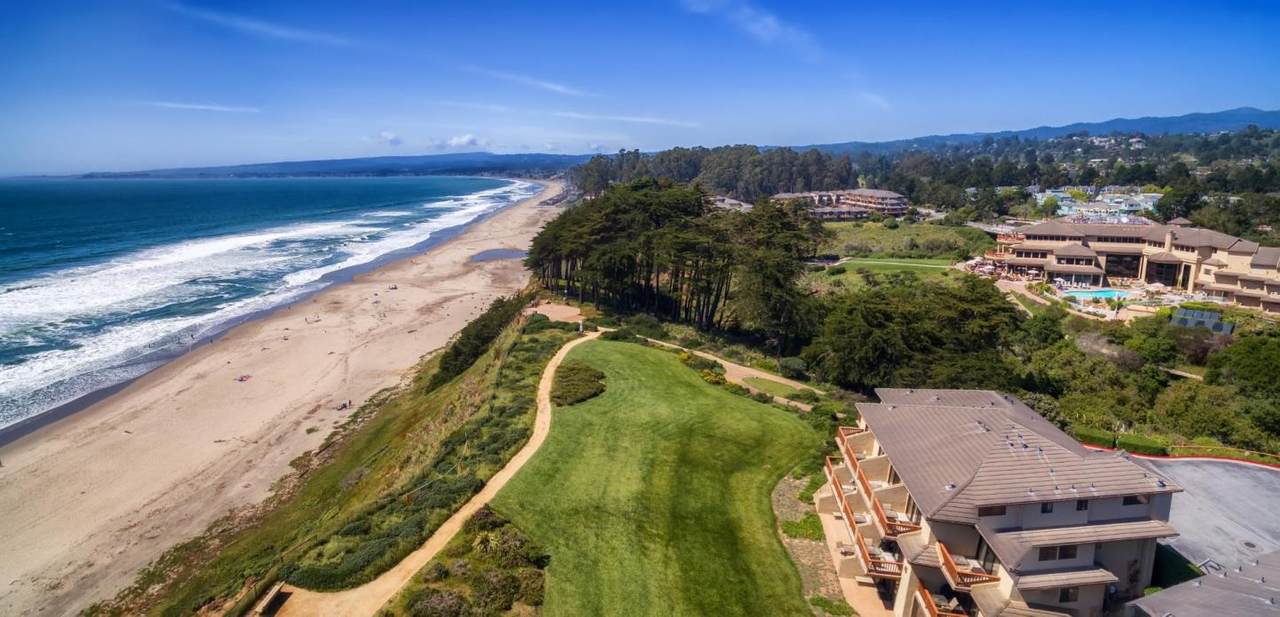 402 Seascape Resort Dr 402 - Photo 1