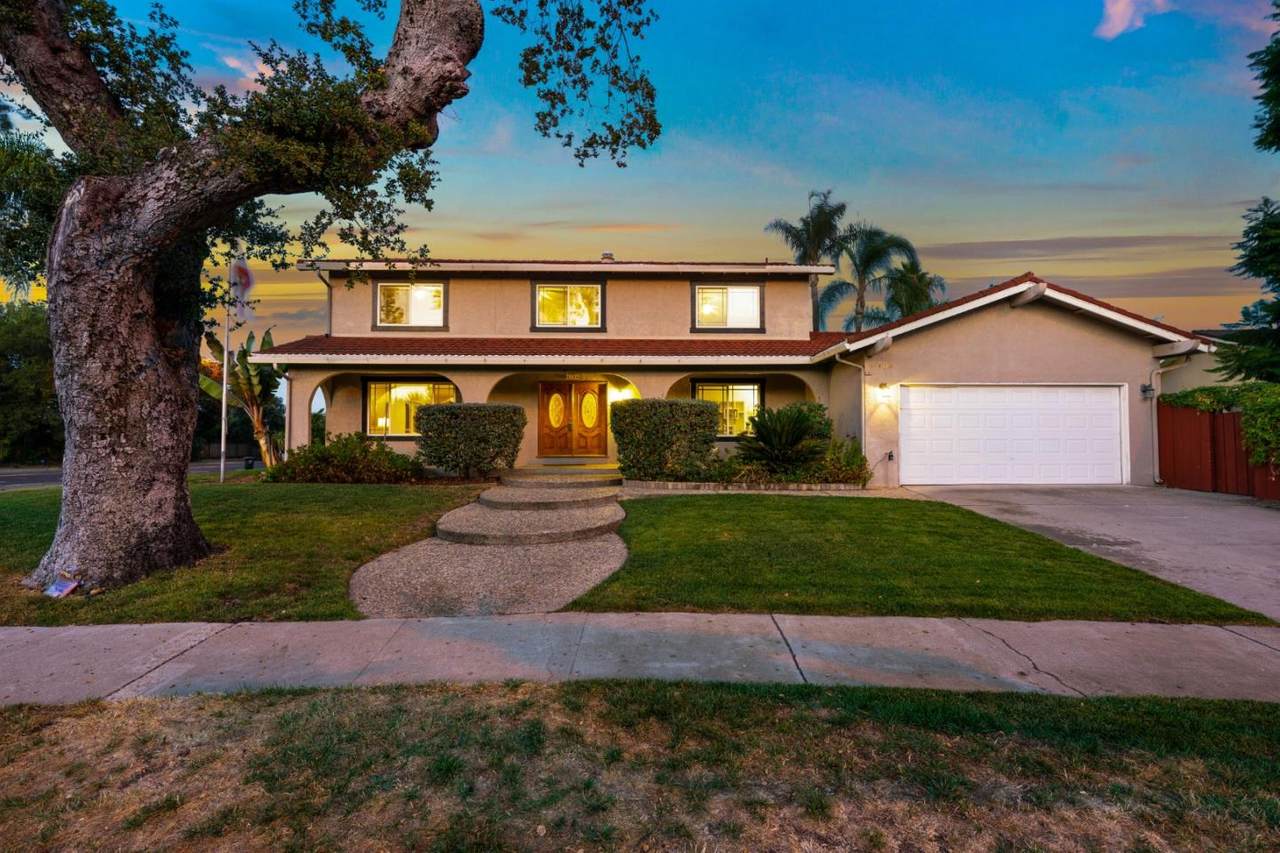 6104 Strelow Ct - Photo 1
