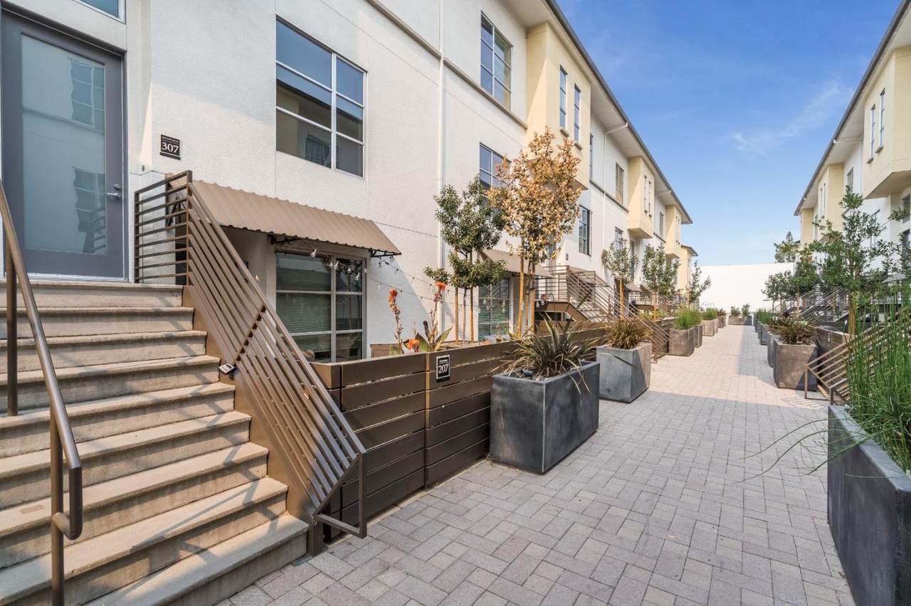 1 Julian St 307 - Photo 1