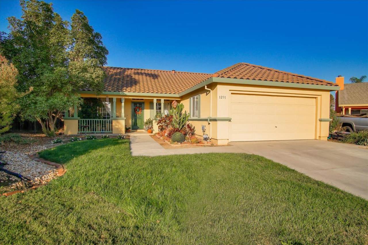 1231 Kimberly Ct - Photo 1
