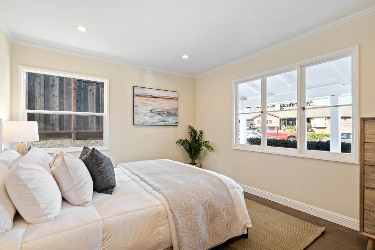 3100 Sunset Ter - Photo 1
