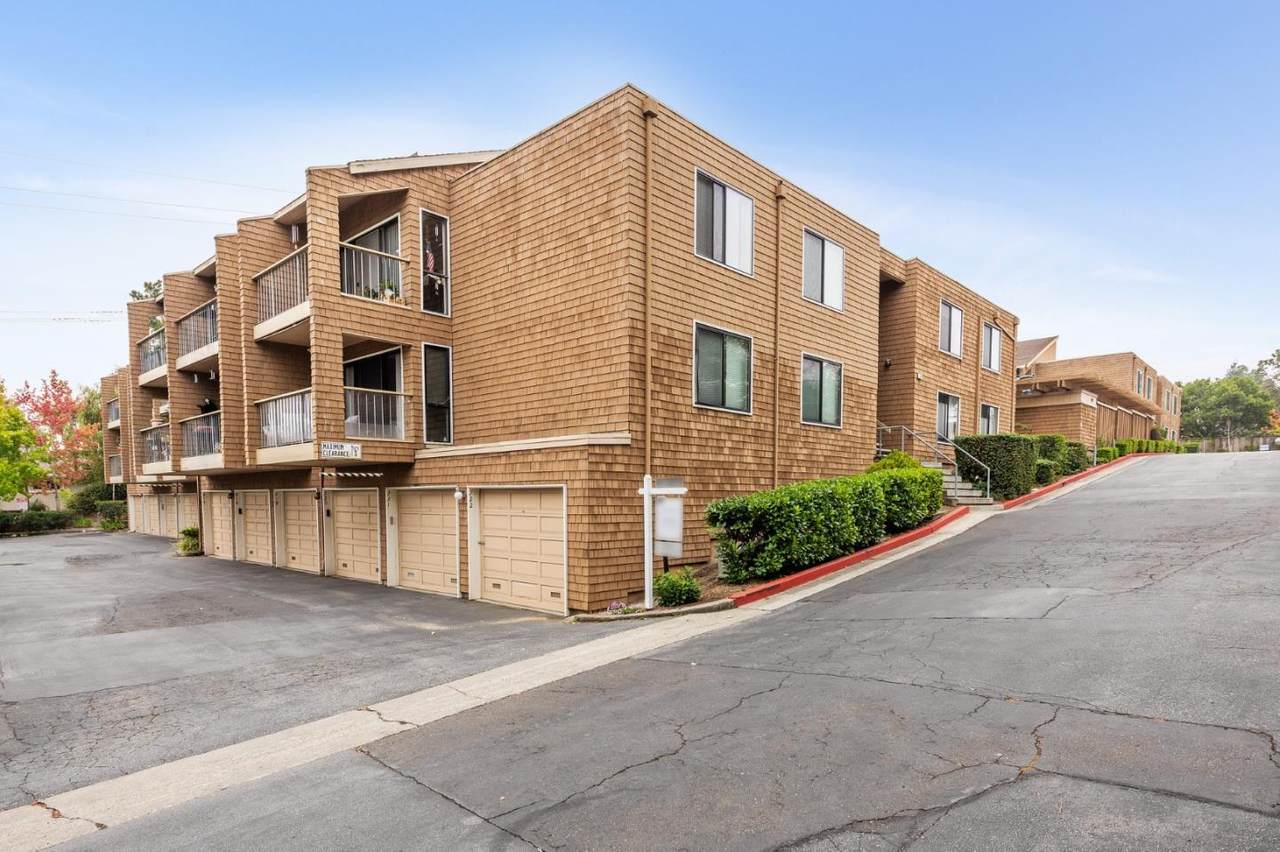 1685 Bayridge Way 204 - Photo 1