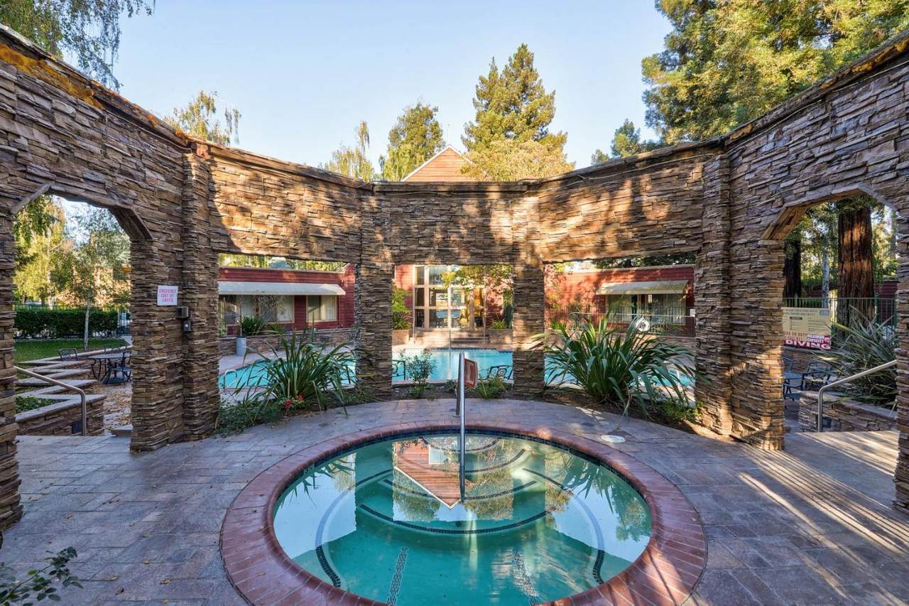 650 Teatree Ct - Photo 1