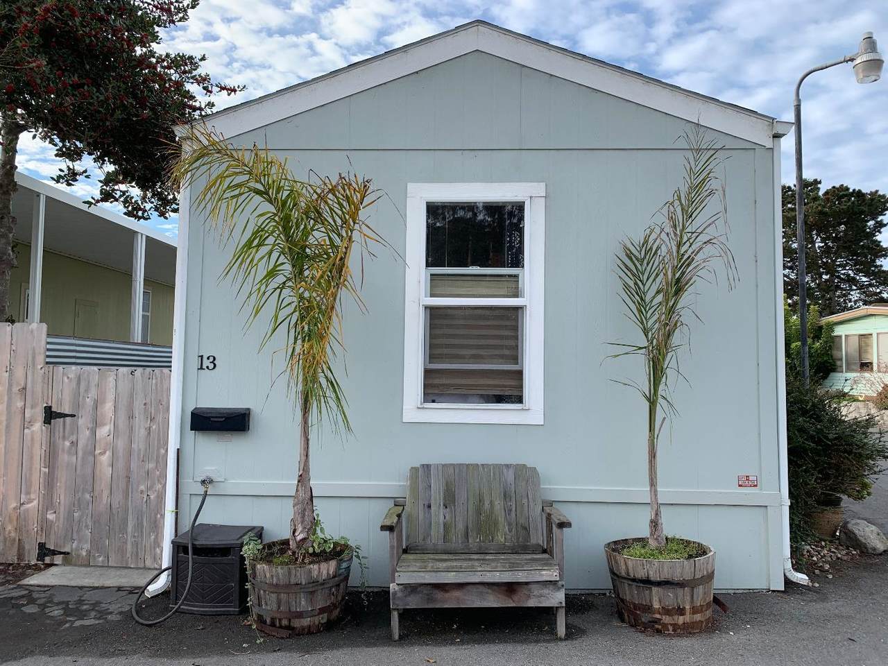 2565 Portola 13 - Photo 1