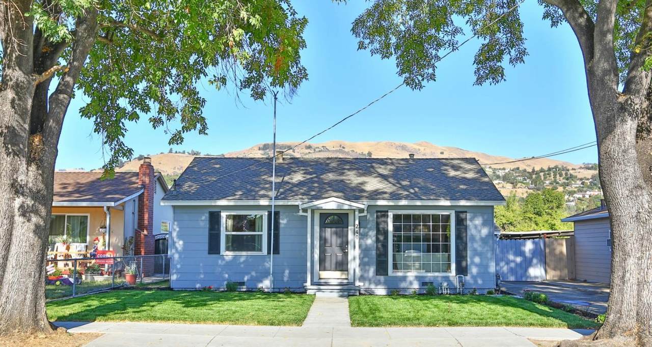 240 Cragmont Ave - Photo 1