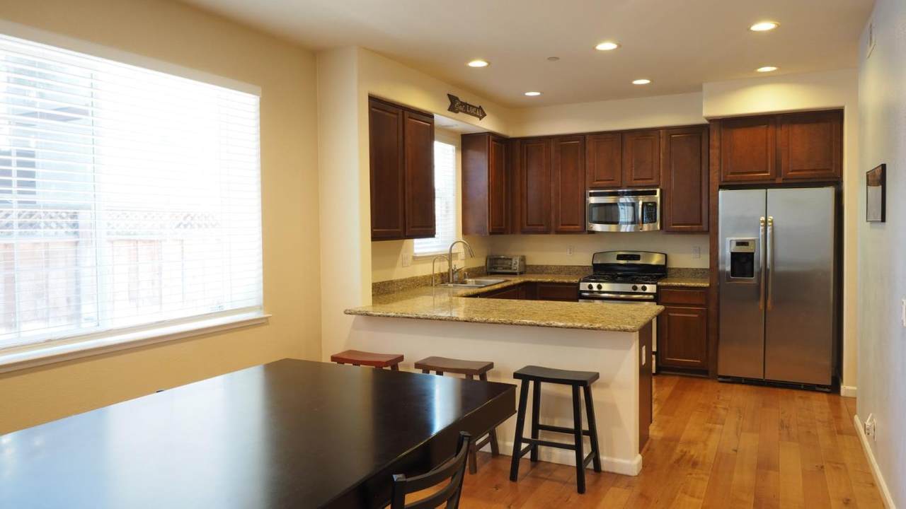 2839 Lavender Ter - Photo 1