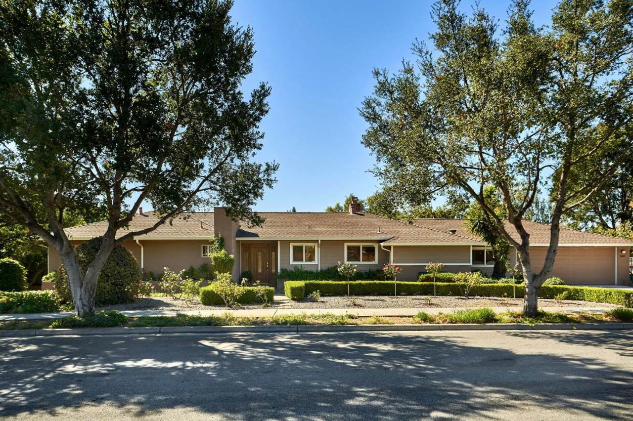 16865 Hill Rd - Photo 1