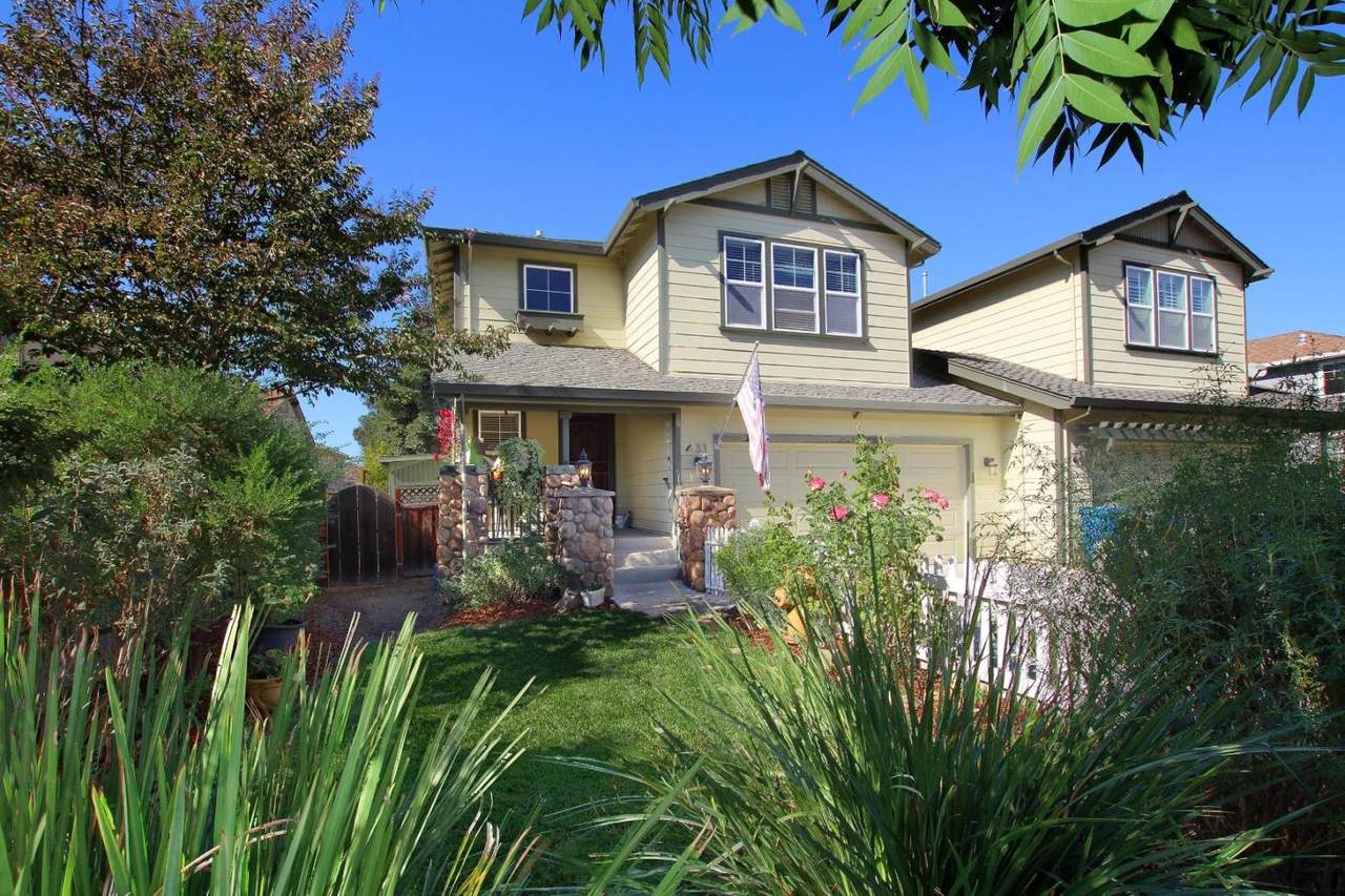 33 North St - Photo 1