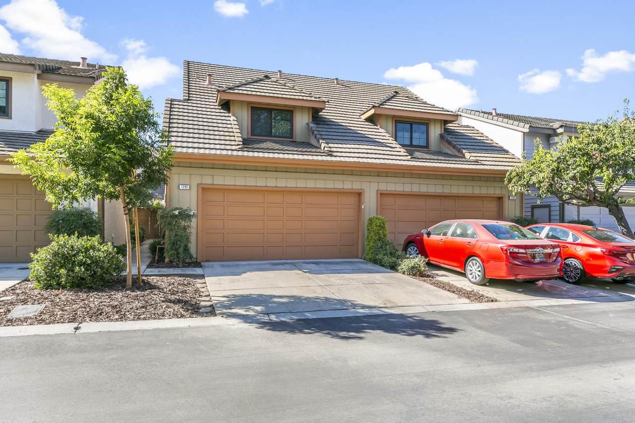 1295 Weibel Way - Photo 1