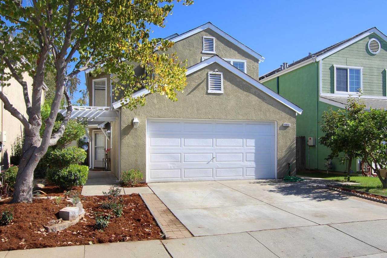 8850 Carnation Ln - Photo 1