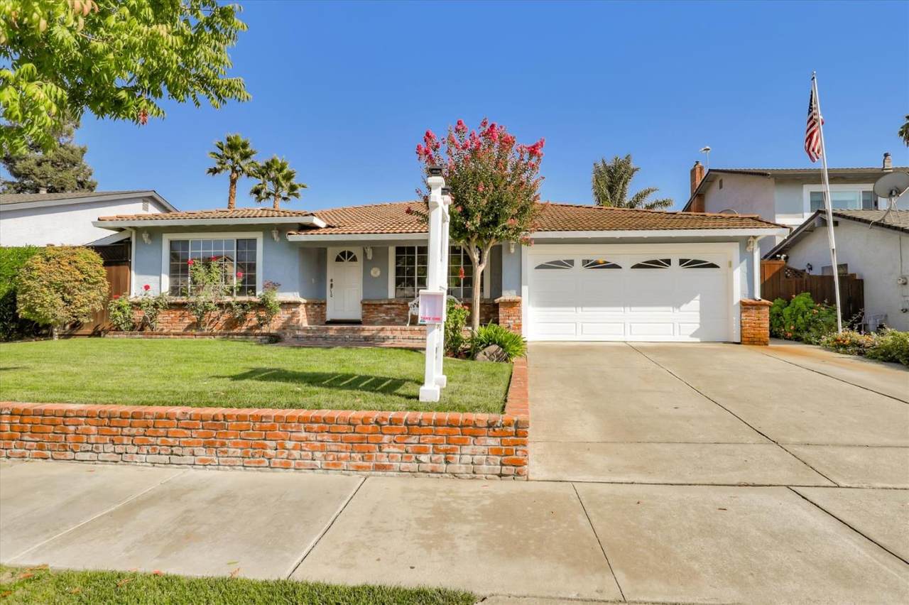 7140 Orchard Dr - Photo 1