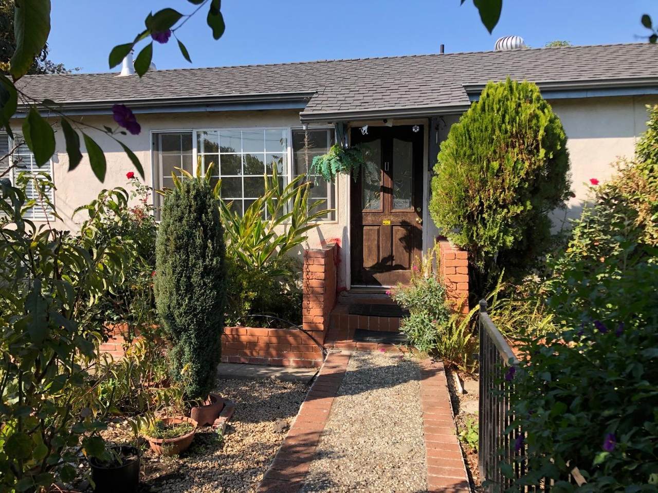 373 2nd Ave - Photo 1