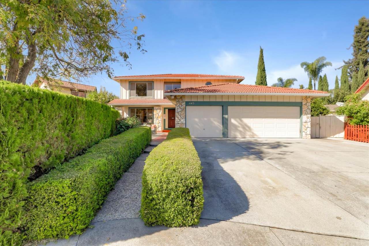 1145 Angmar Ct - Photo 1
