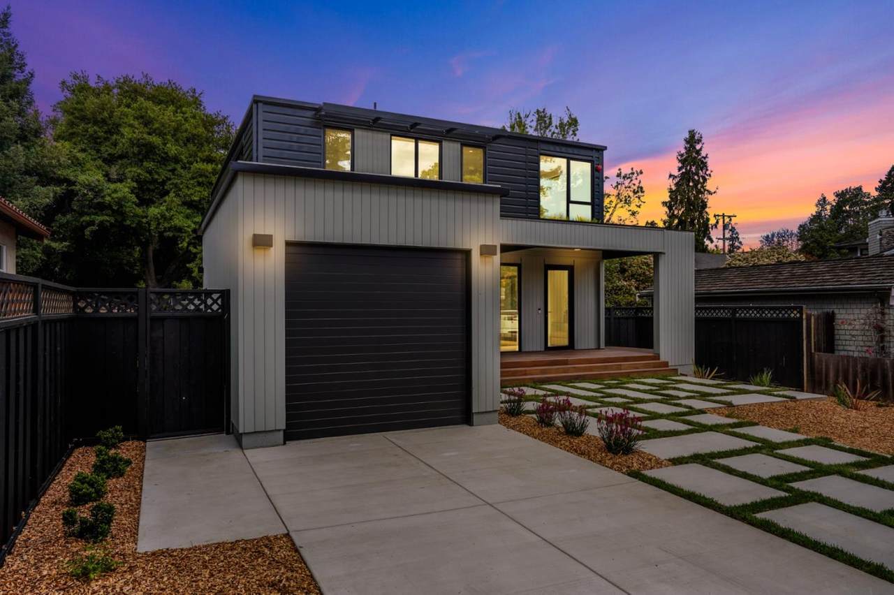 119 Baywood Ave - Photo 1