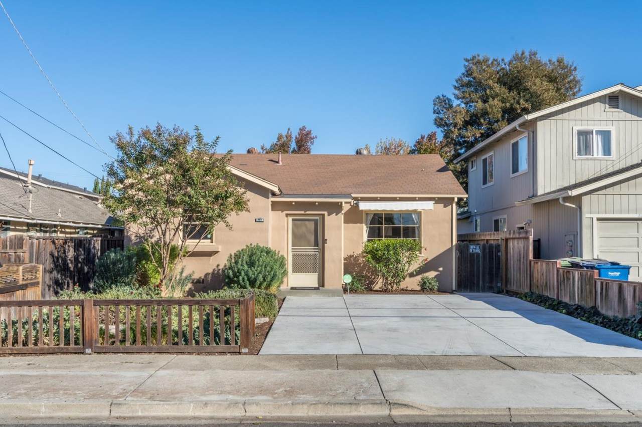446 Irving Ave - Photo 1