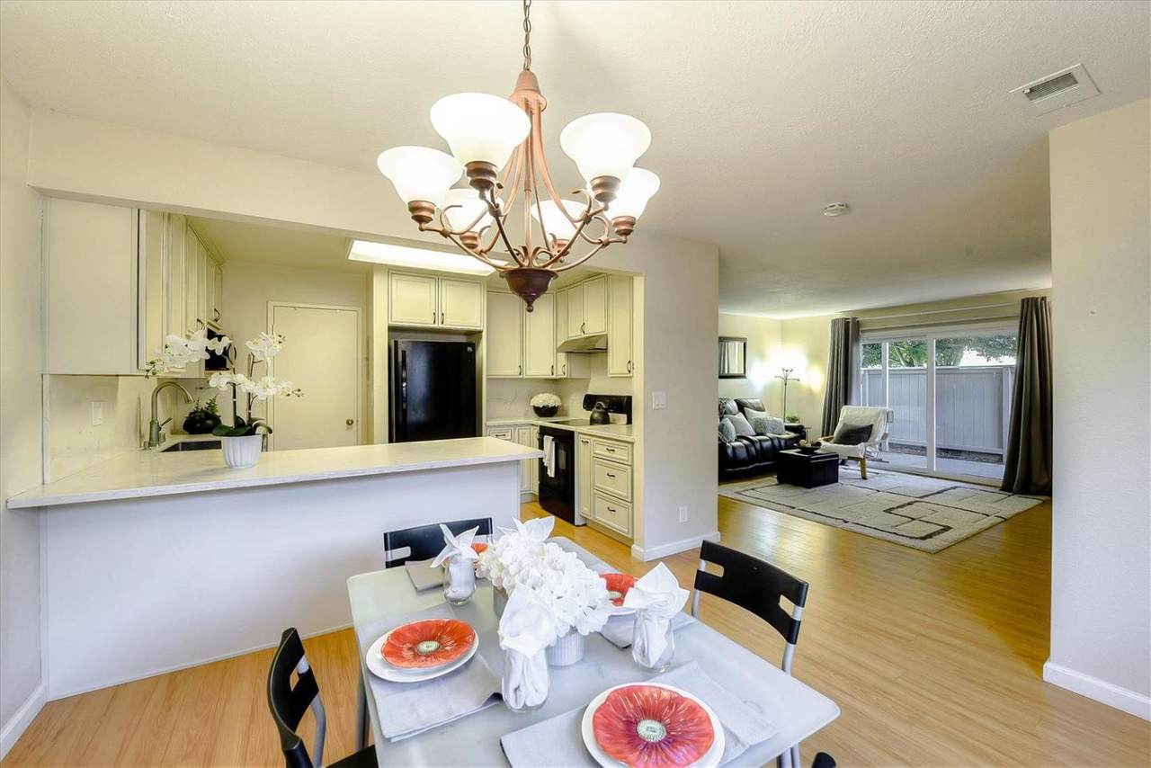5502 Sean Cir 118 - Photo 1