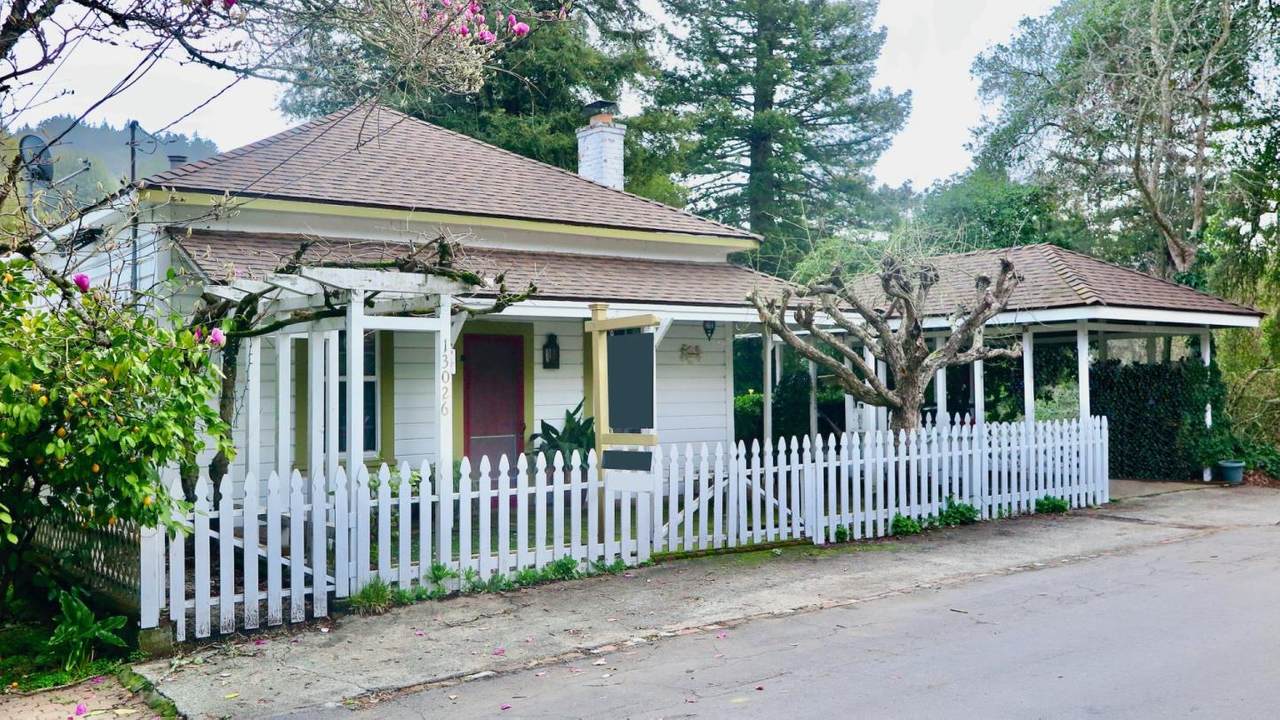 13026 Pine St - Photo 1