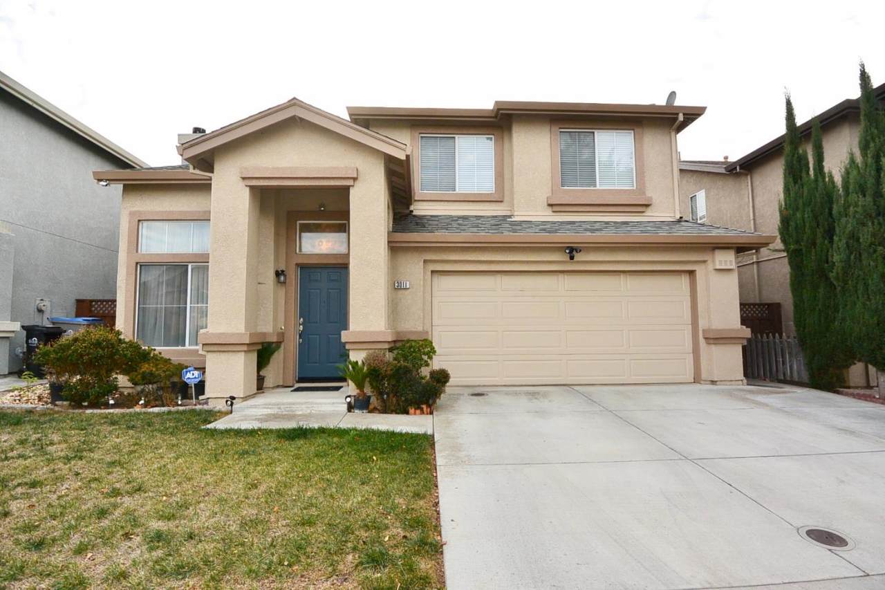 3011 Rusch Pl - Photo 1