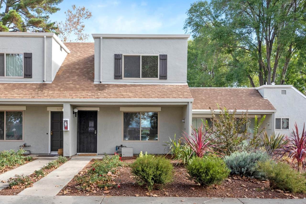 2101 Olivegate Ln - Photo 1