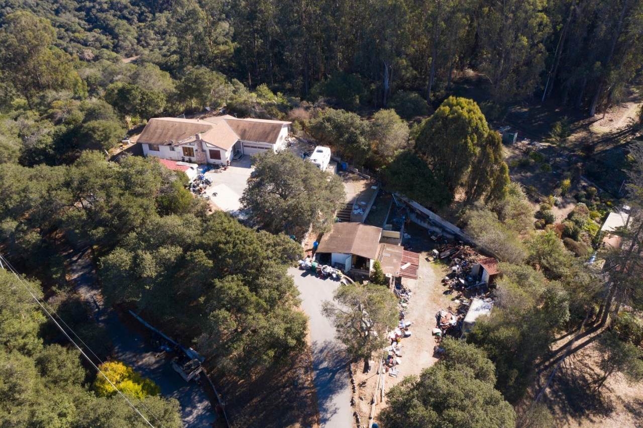 16450 Woodland Hill Ln - Photo 1