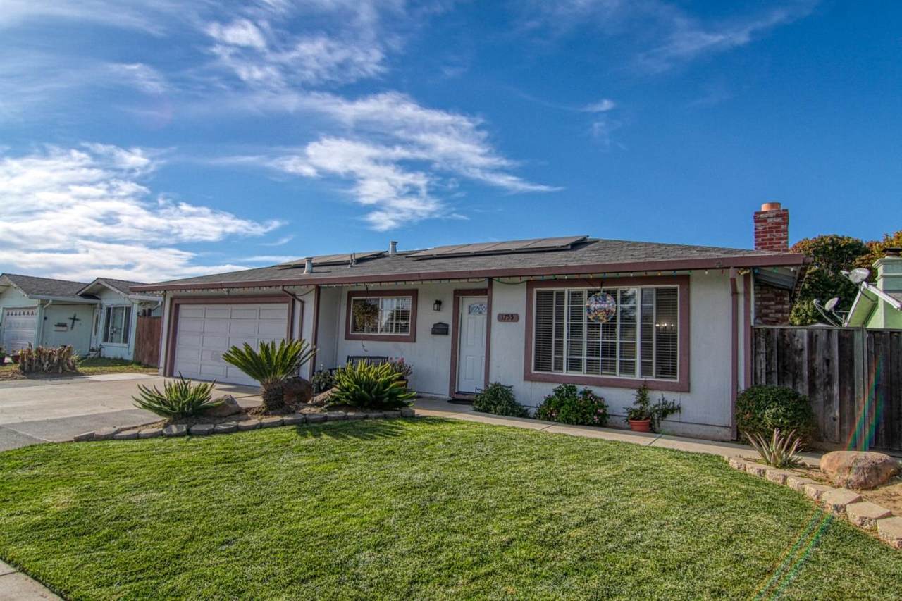 1755 Tahoe Dr - Photo 1