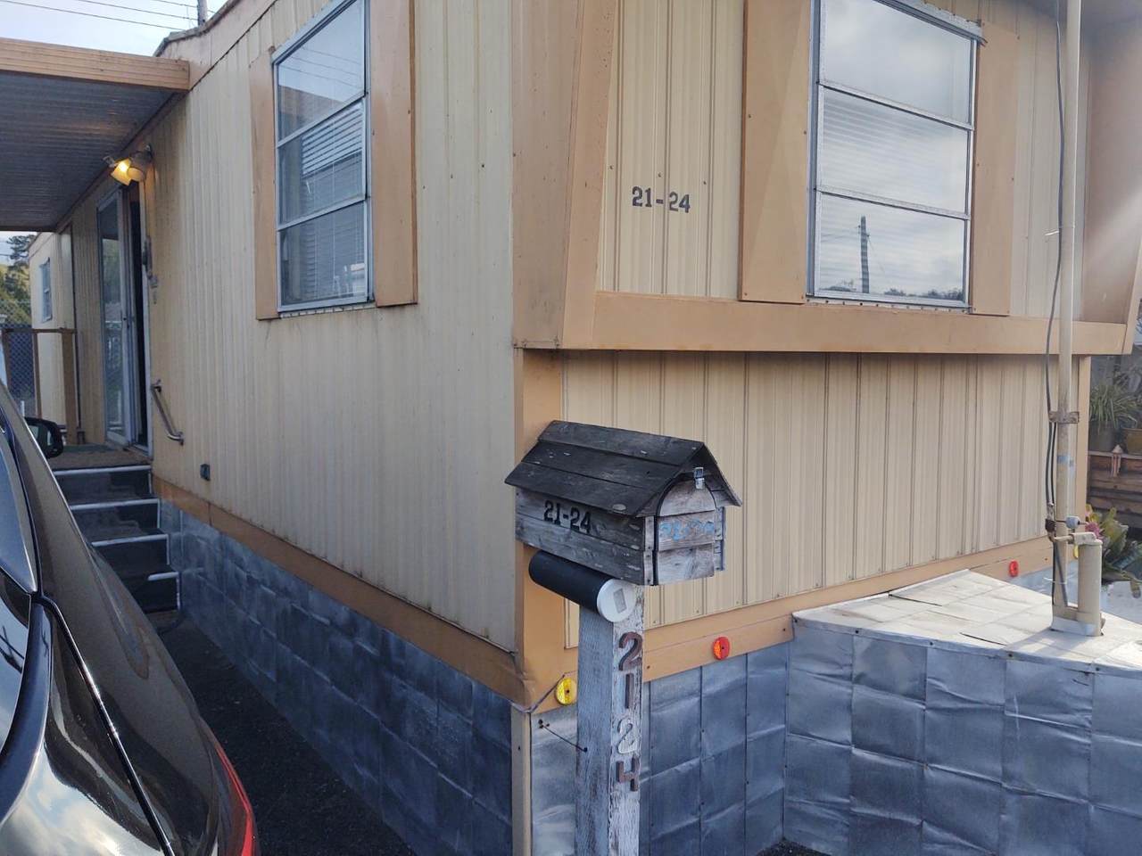 1700 El Camino Real 21/24 - Photo 1