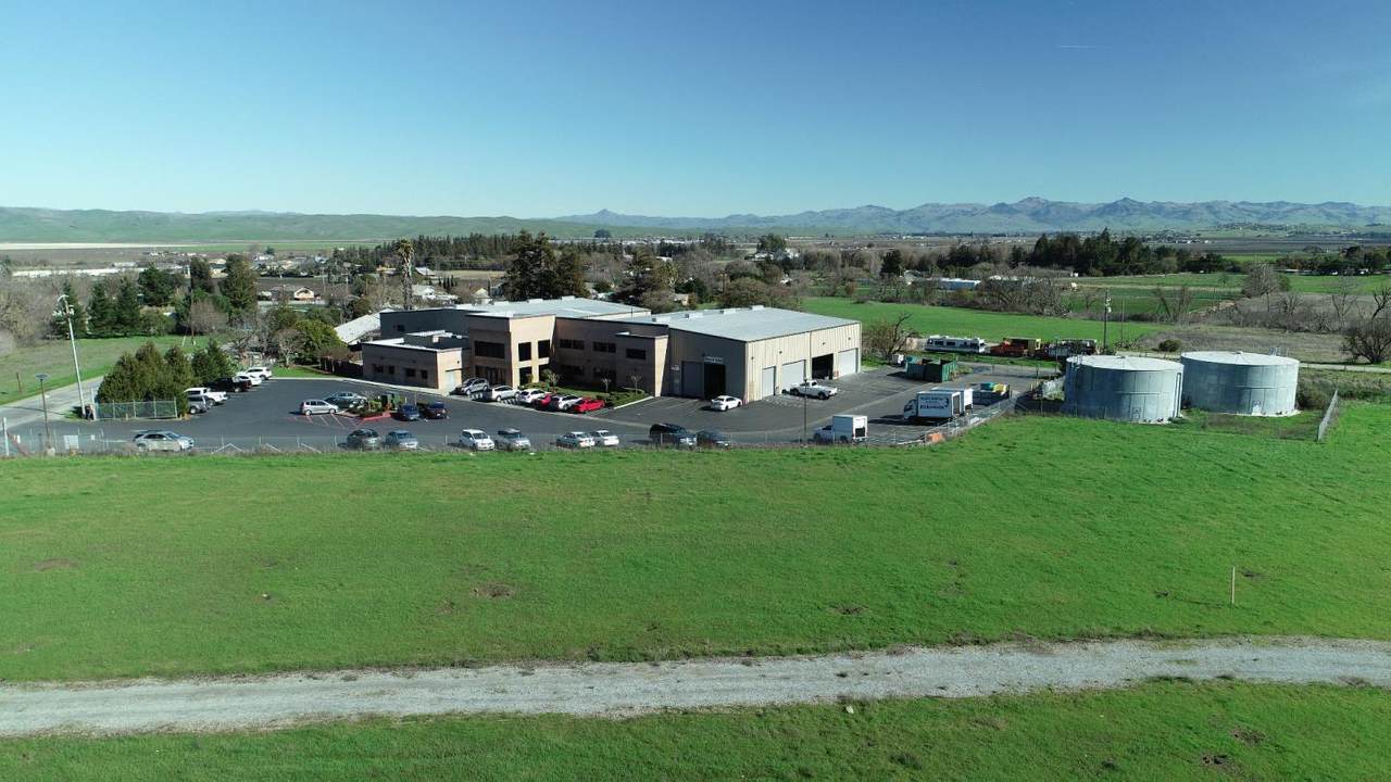 800 Salinas Rd - Photo 1