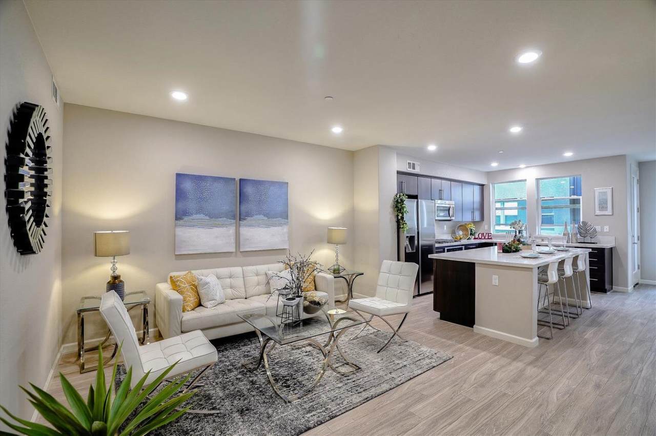1646 Hittell Pl - Photo 1