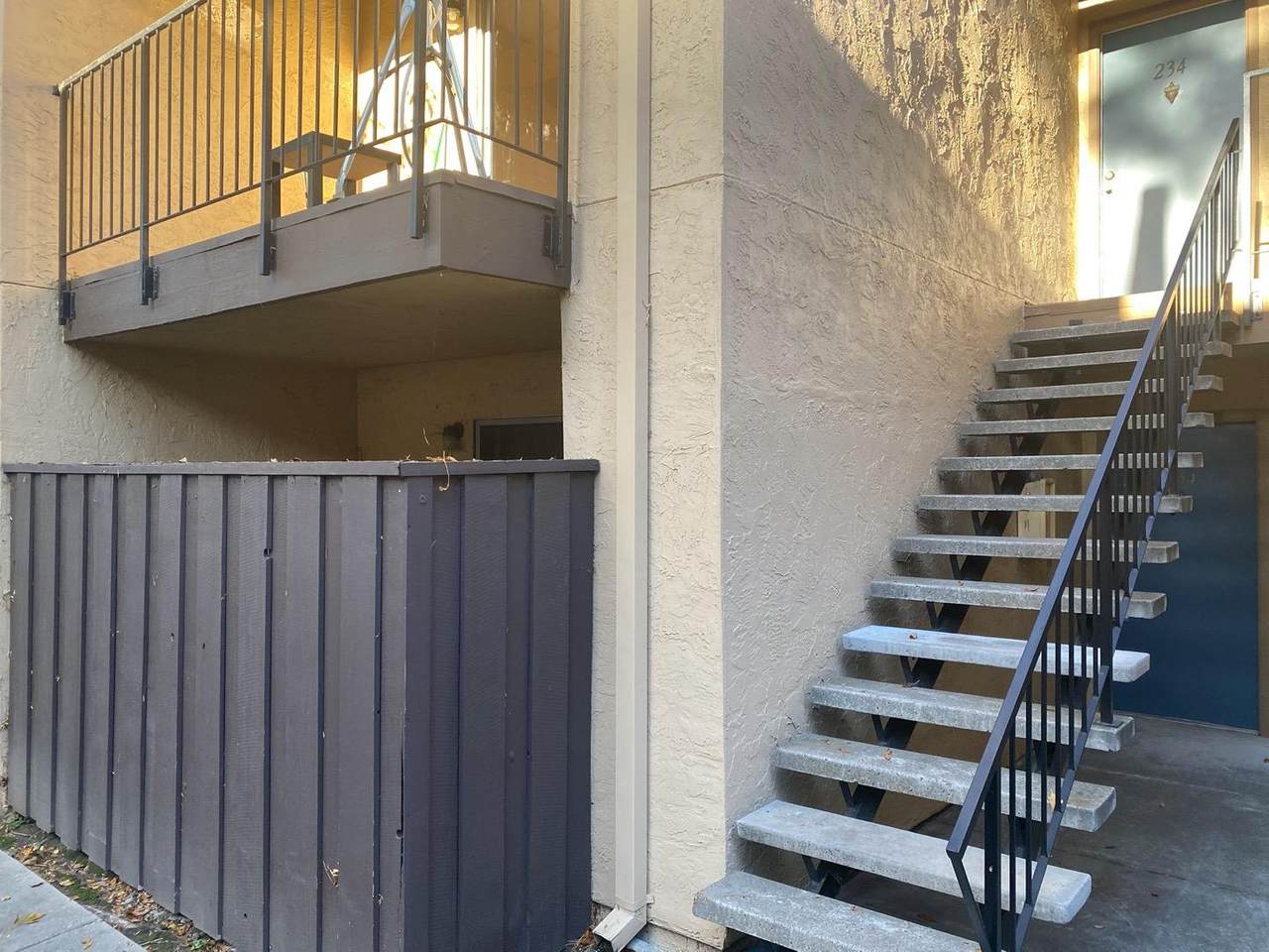 247 Capitol Ave 234 - Photo 1