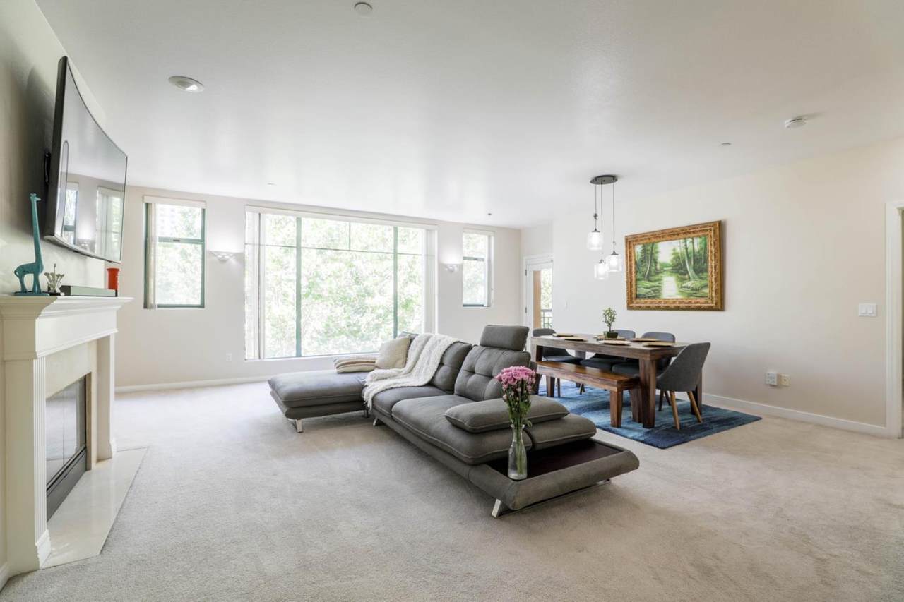 144 3rd St 427 - Photo 1