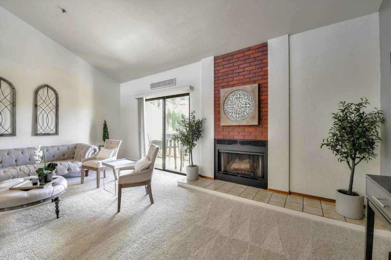 20728 Celeste Cir - Photo 1