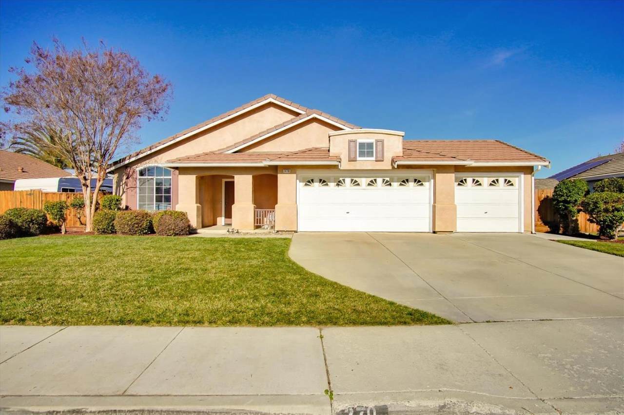 370 Mary Dr - Photo 1