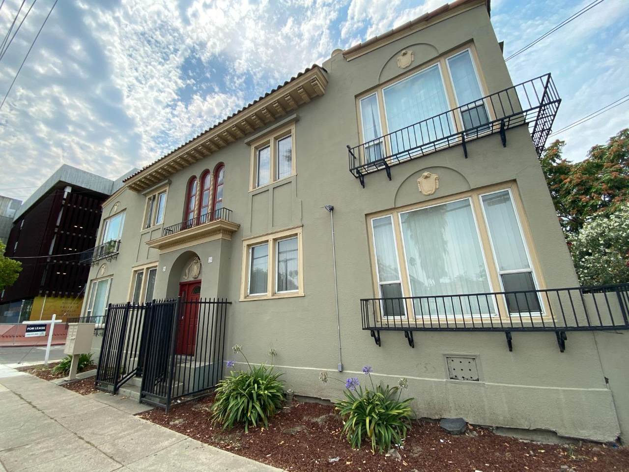 25 10th St - Photo 1