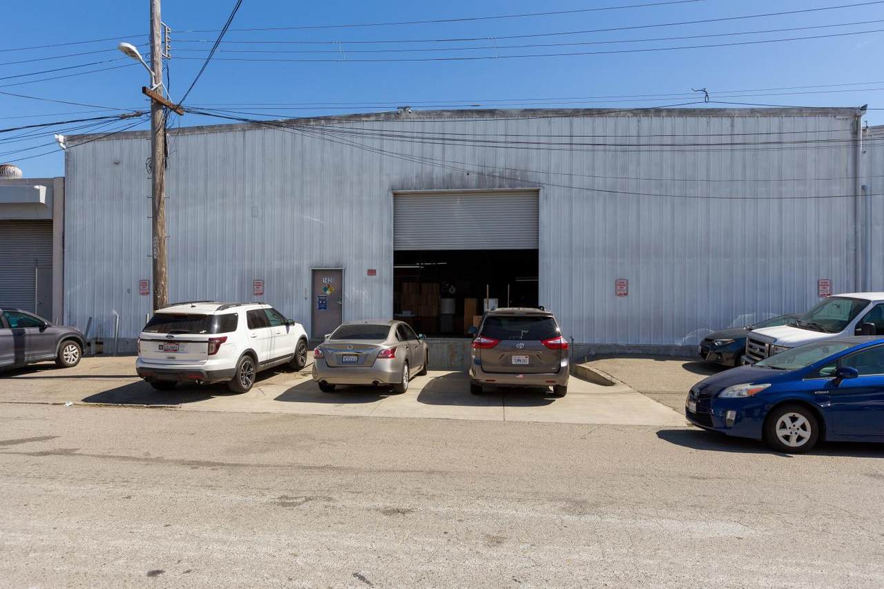 1428 Wallace Ave - Photo 1