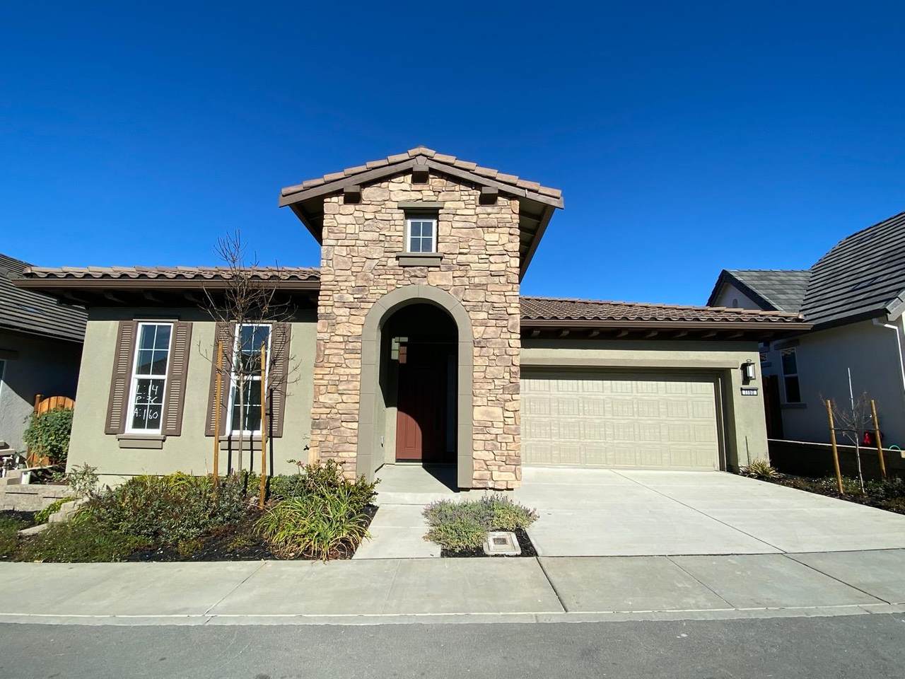 1160 Richard Rd - Photo 1