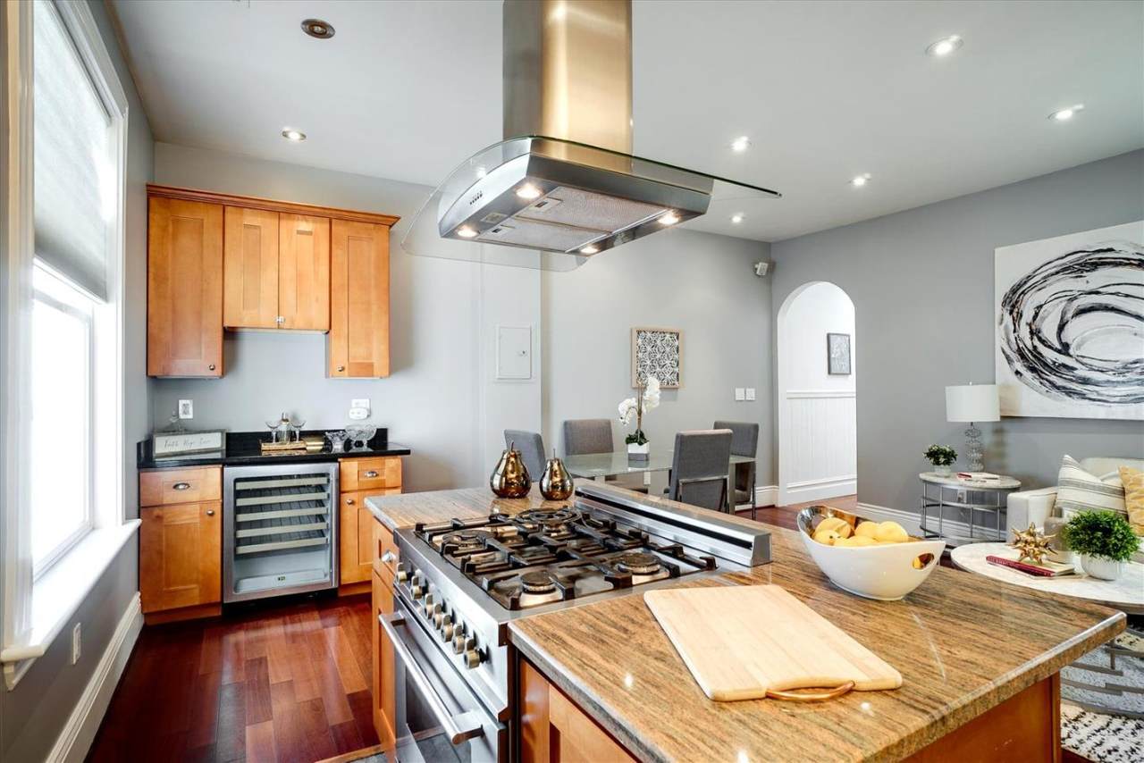 11 Kenneth Rexroth Place - Photo 1