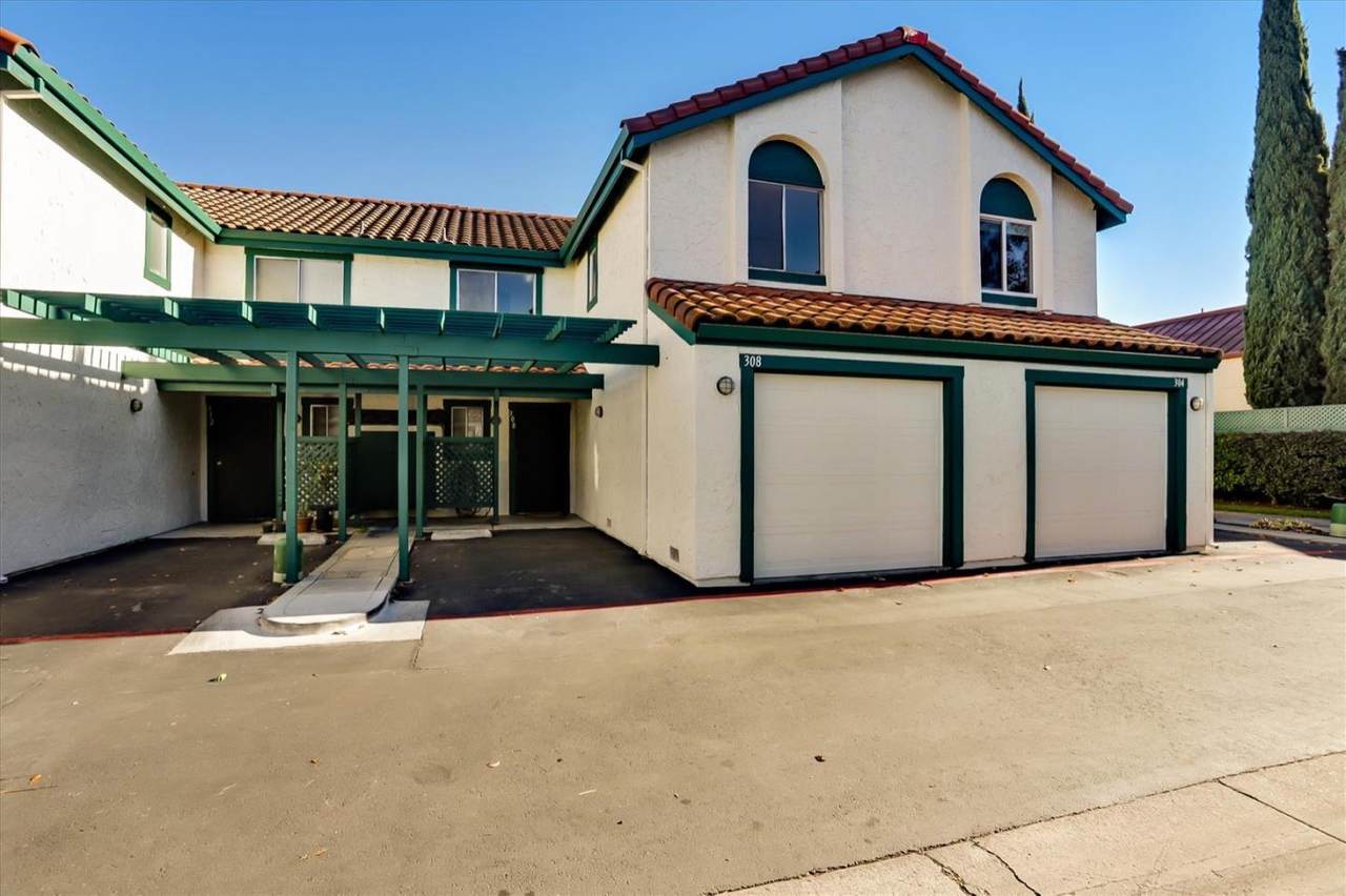 308 Hans Way - Photo 1