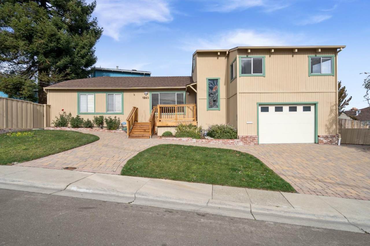 1260 Santa Lucia Ave - Photo 1