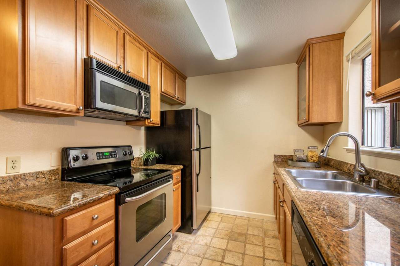 2250 Monroe St 281 - Photo 1